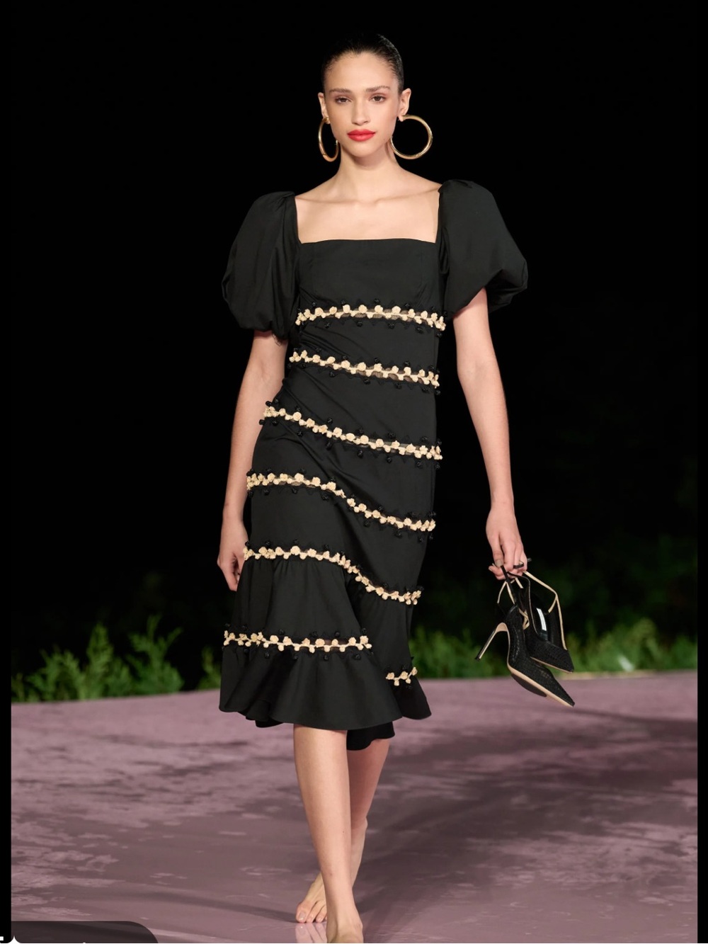 Carolina Herrera NWT $2190 S/S 2024 Black Ruffle Midi Dress with Cream Trim